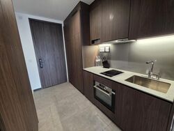 Midtown Modern (D7), Apartment #615186321